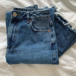 Wide leg dark wash garage jeans